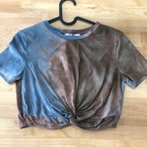 Tie-due Crop top